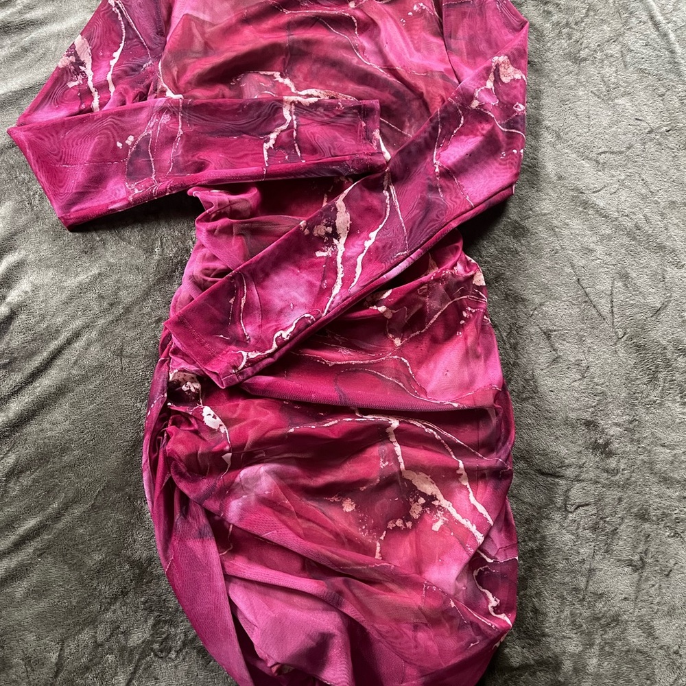ROMWE Red and Gold Mini Dress